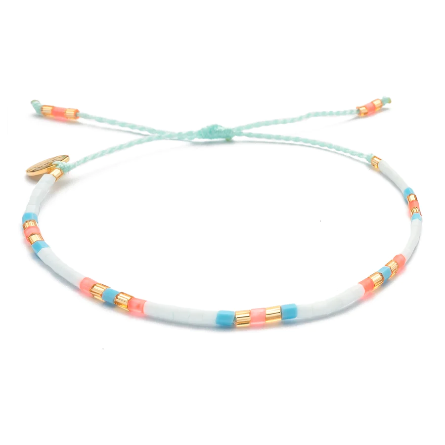 BL052-c19_9e4bd2bc-b03c-4f9c-9c98-9c068b154b70_900x